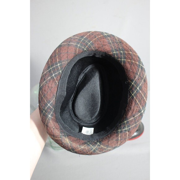 Fun Fedora Foursome: A Diverse Collection Of Vintage And Modern Hats - Picture 7 of 15